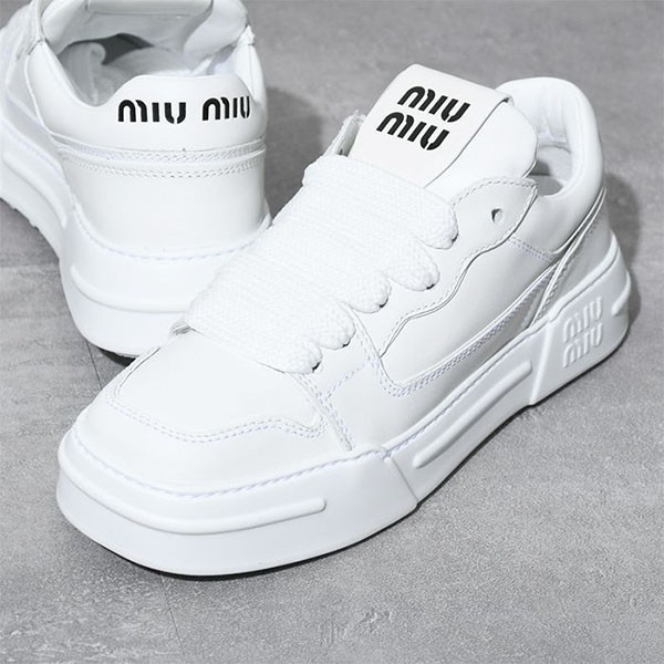 ミュウミュウ スニーカー コピー 欲しい♡超限定♪MIU MIU レザースニーカー 5E838D 005