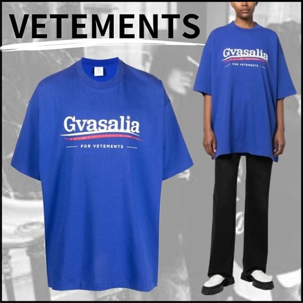 お洒落にVETEMENTS コピー グラフィックロゴプリント コットンTシャツ UE63TR221NROYALBLUE