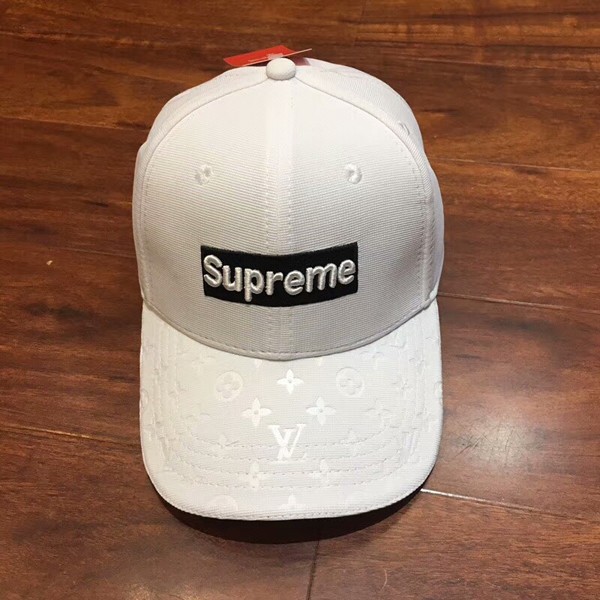 シュプリーム ルイヴィトン キャップ 偽物 18SS MESH BOX LOGO NEW ERA