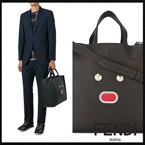 【FENDI】Black Leather Toteバック 送料/関税込100937