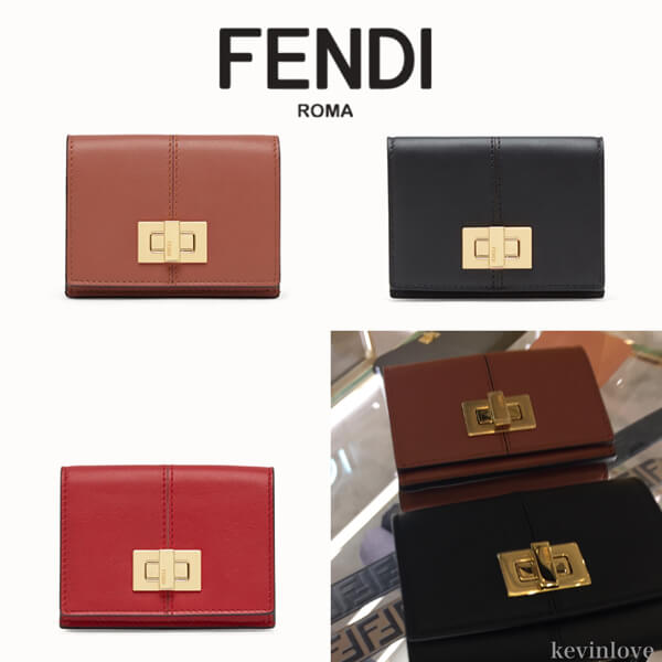 FENDI コピーピーカブー 三つ折り財布 8M0415A5DY