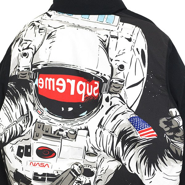 シュプリーム 偽物 16AW Astronaut Puffy Jacket 黒 Size MEDIUM(ピン付き)21101204